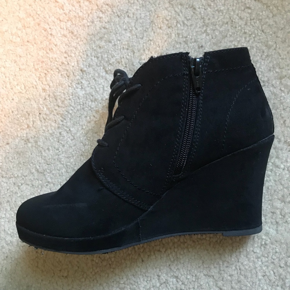 Wedges - Picture 2 of 4